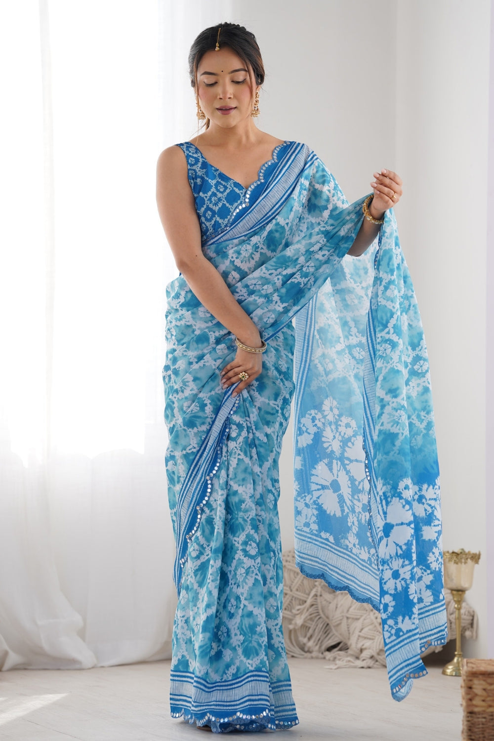 Elegant Bandhani Georgette Silk Saree 💫