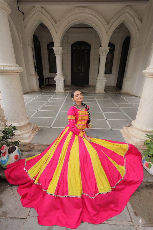 Presenting Designer Navratri Chaniya Choly